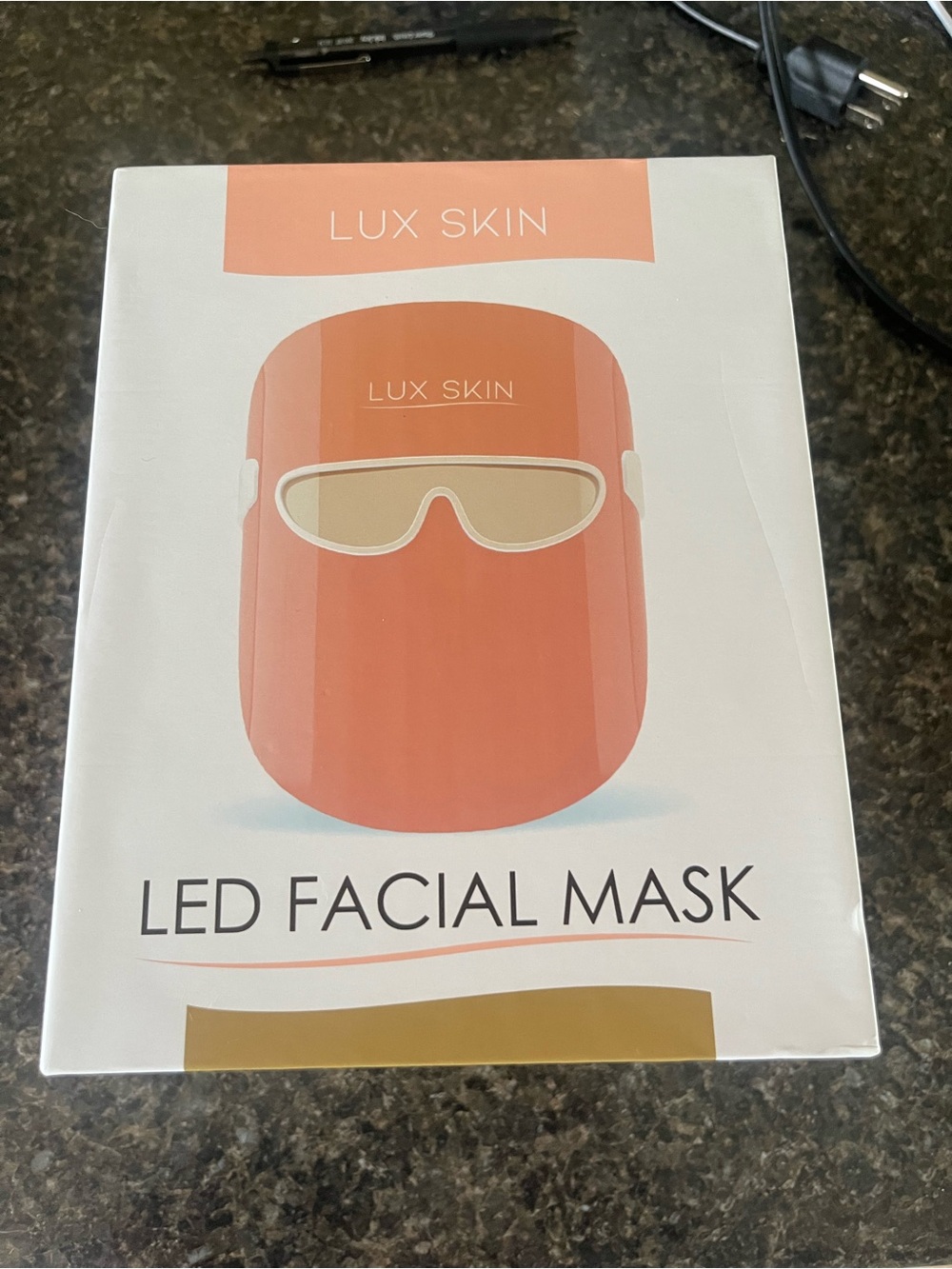 LED Facial Mask — Pink LED Therapy Mask - Picture 3 of 4